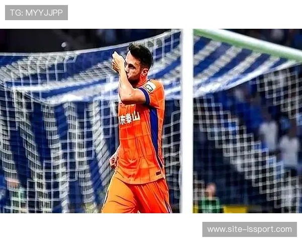 卡扎伊什维利成中超史上首位单季四次戴帽球员